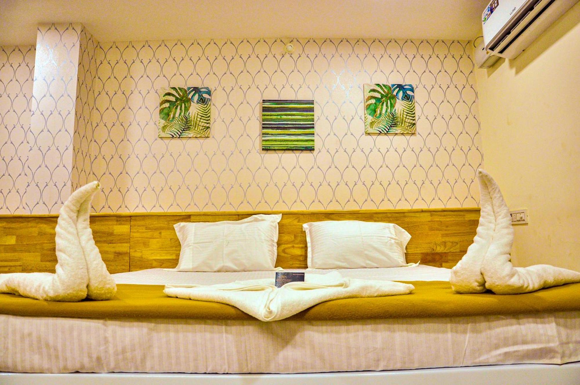Aditi Rooms Tiruchirappalli Extérieur photo