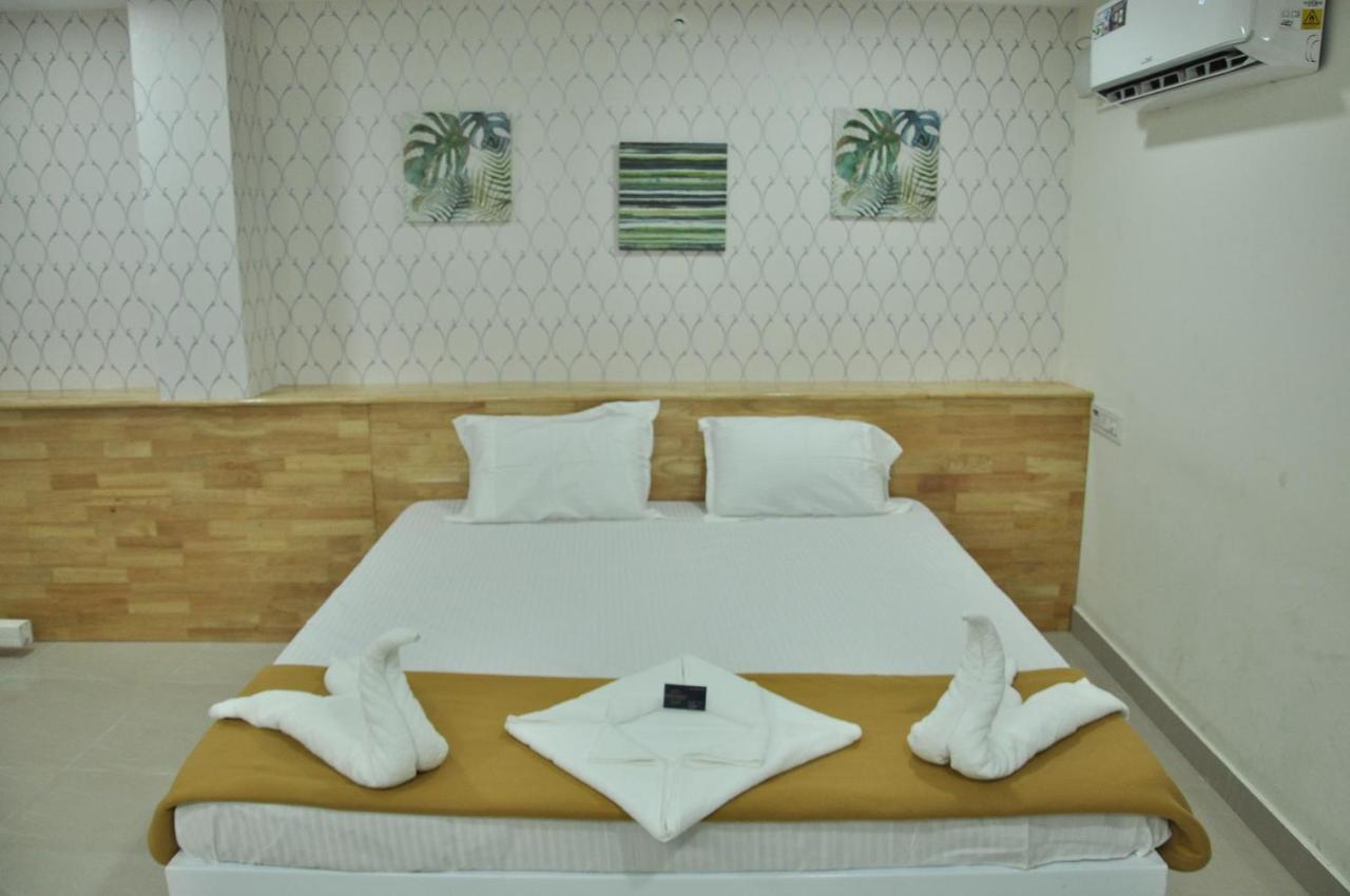 Aditi Rooms Tiruchirappalli Extérieur photo